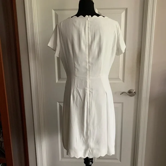 Dahlia Dress - Picture 4 of 7